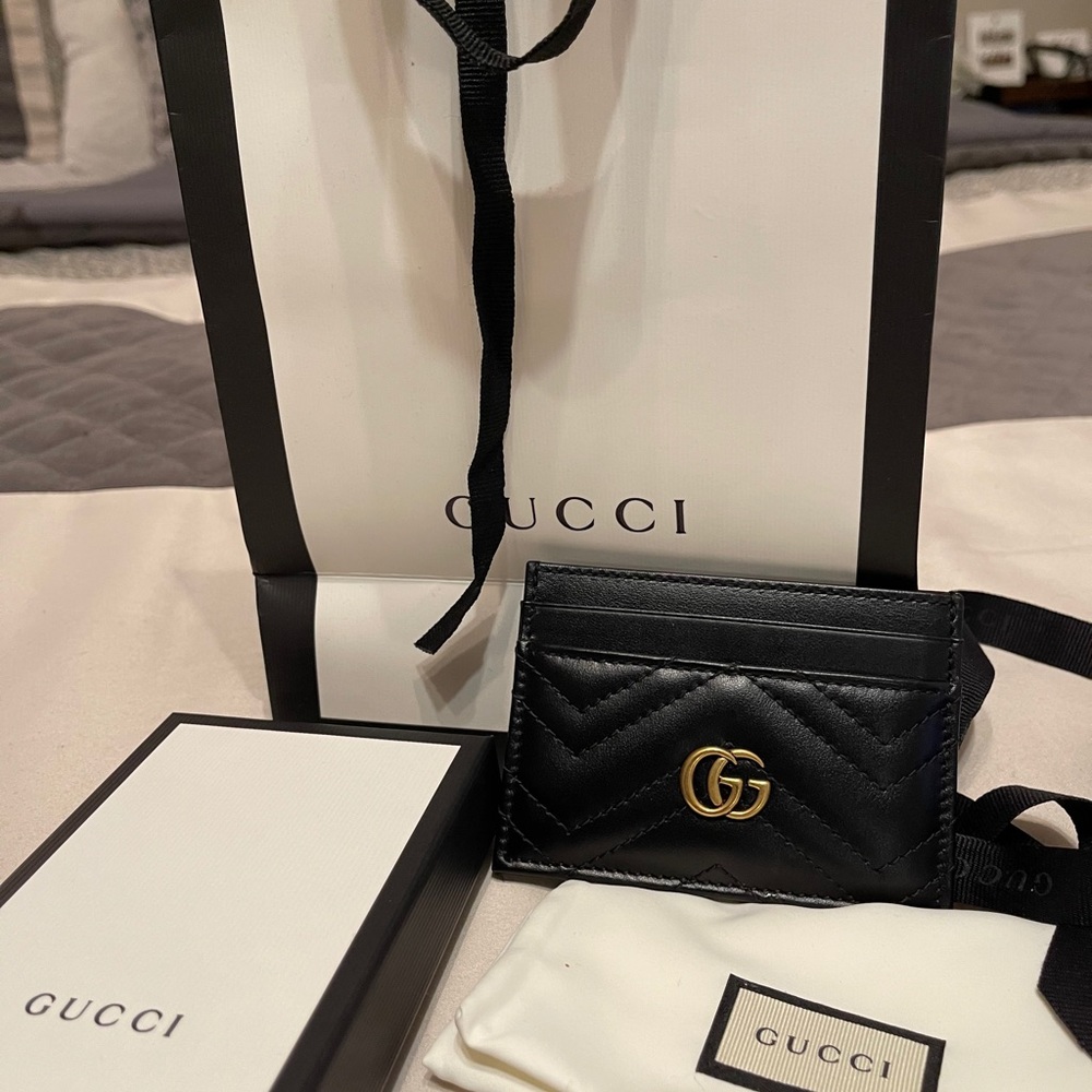 Gucci - GG Marmont Card Case